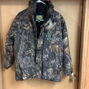 Cabelas Real Tree Camo jacket